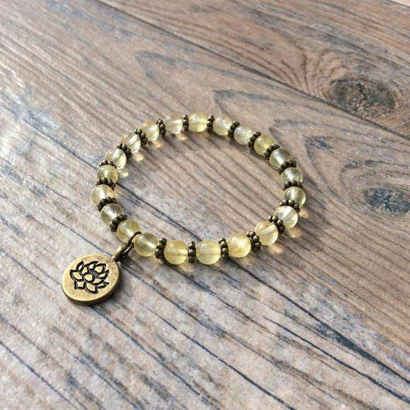 Citrine bracelet with Lotus charm focal, November birthstone, healing bracelet - Picture 2 of 9